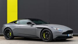 2018_aston_martin_db11_amr_4k_6-HD.jpg